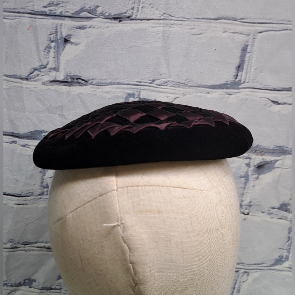 Bonwitt Teller Women's Hat Velvet Check Purple Black Vintage 70s 60s - Picture 10 of 12